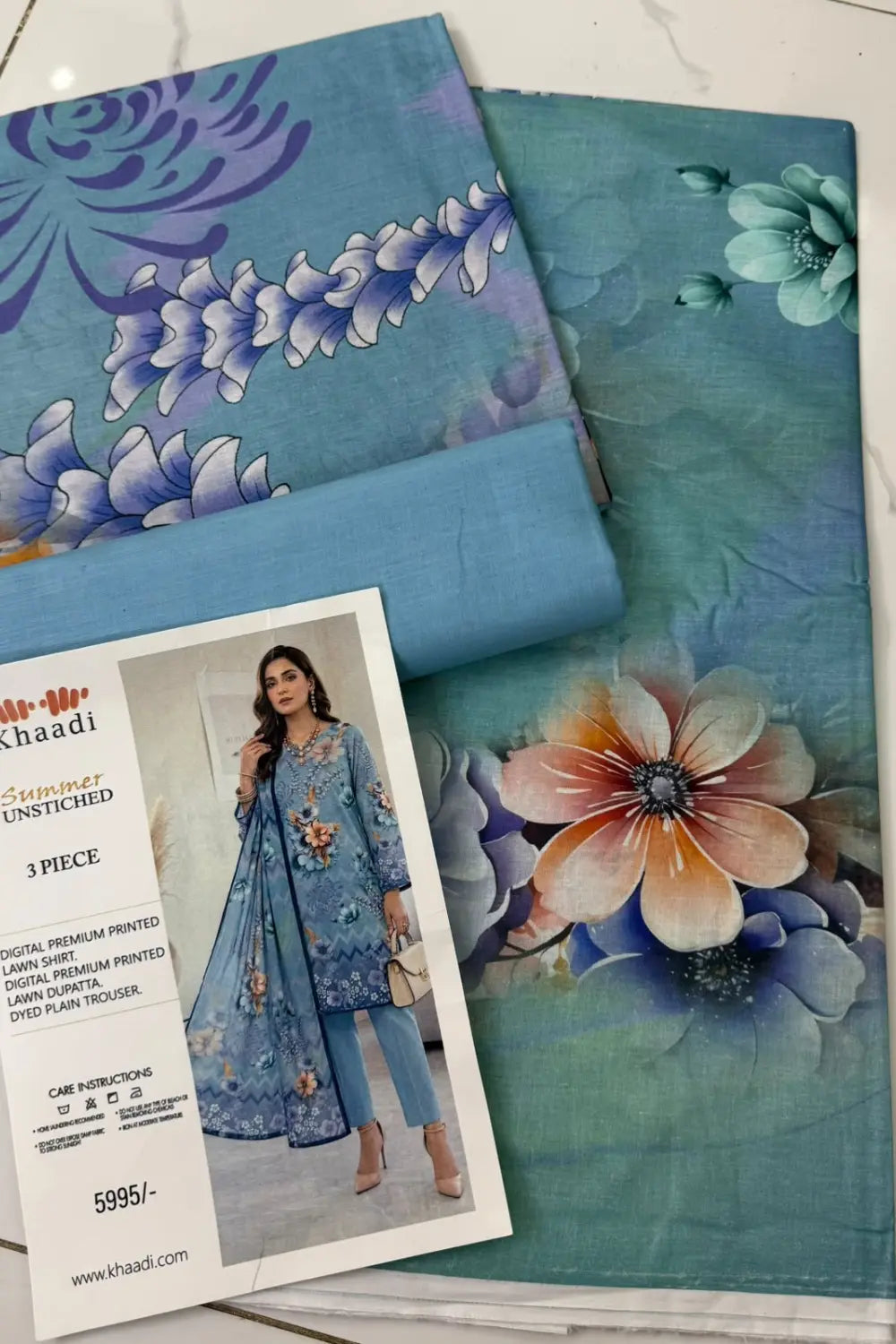 Khaadi Lawn 3 Piece Suit