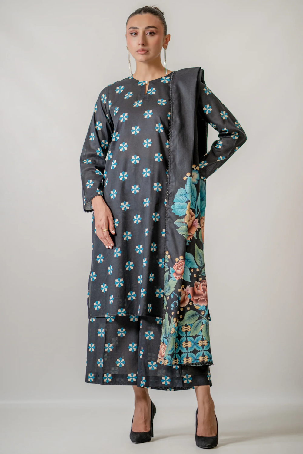 Unstitched Printed Lawn 3 Piece ORIGAMI