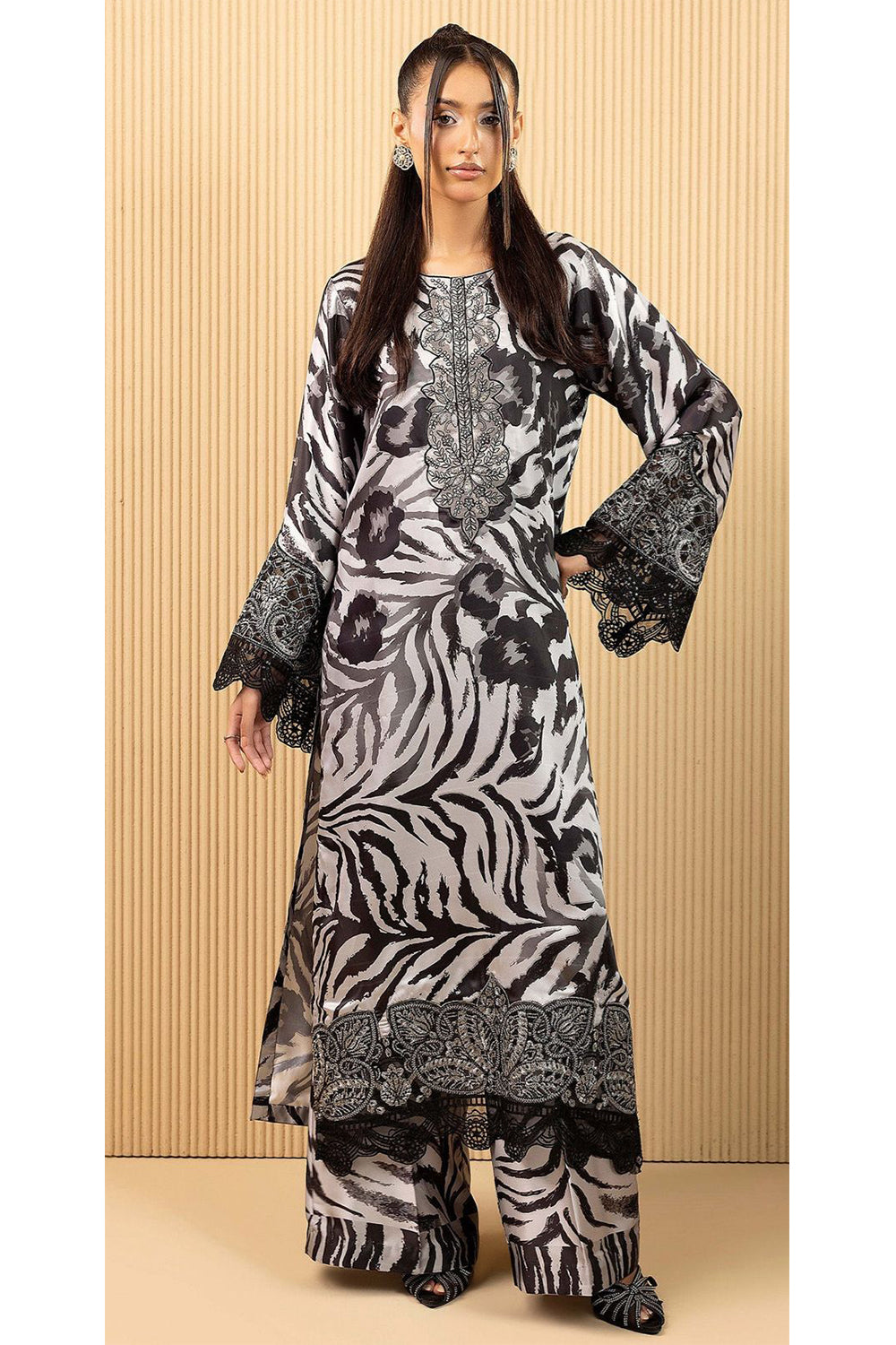 ADL5009B Unstitched 3 Piece Luxury Lawn