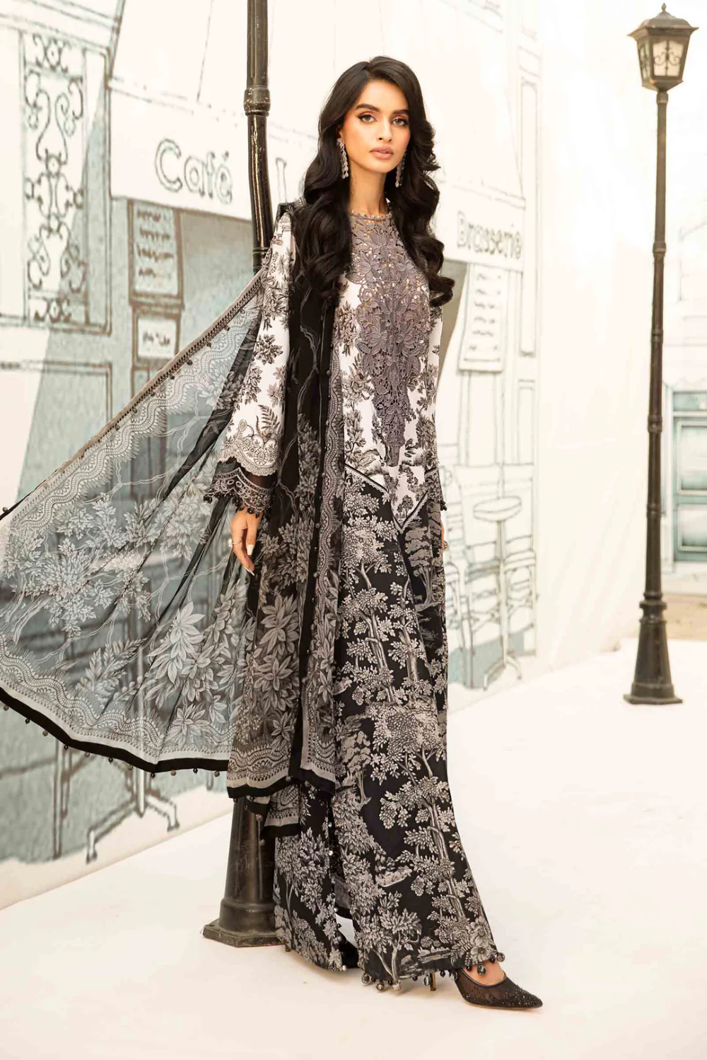 Unstitched 3 Piece Lawn MPT-2608B