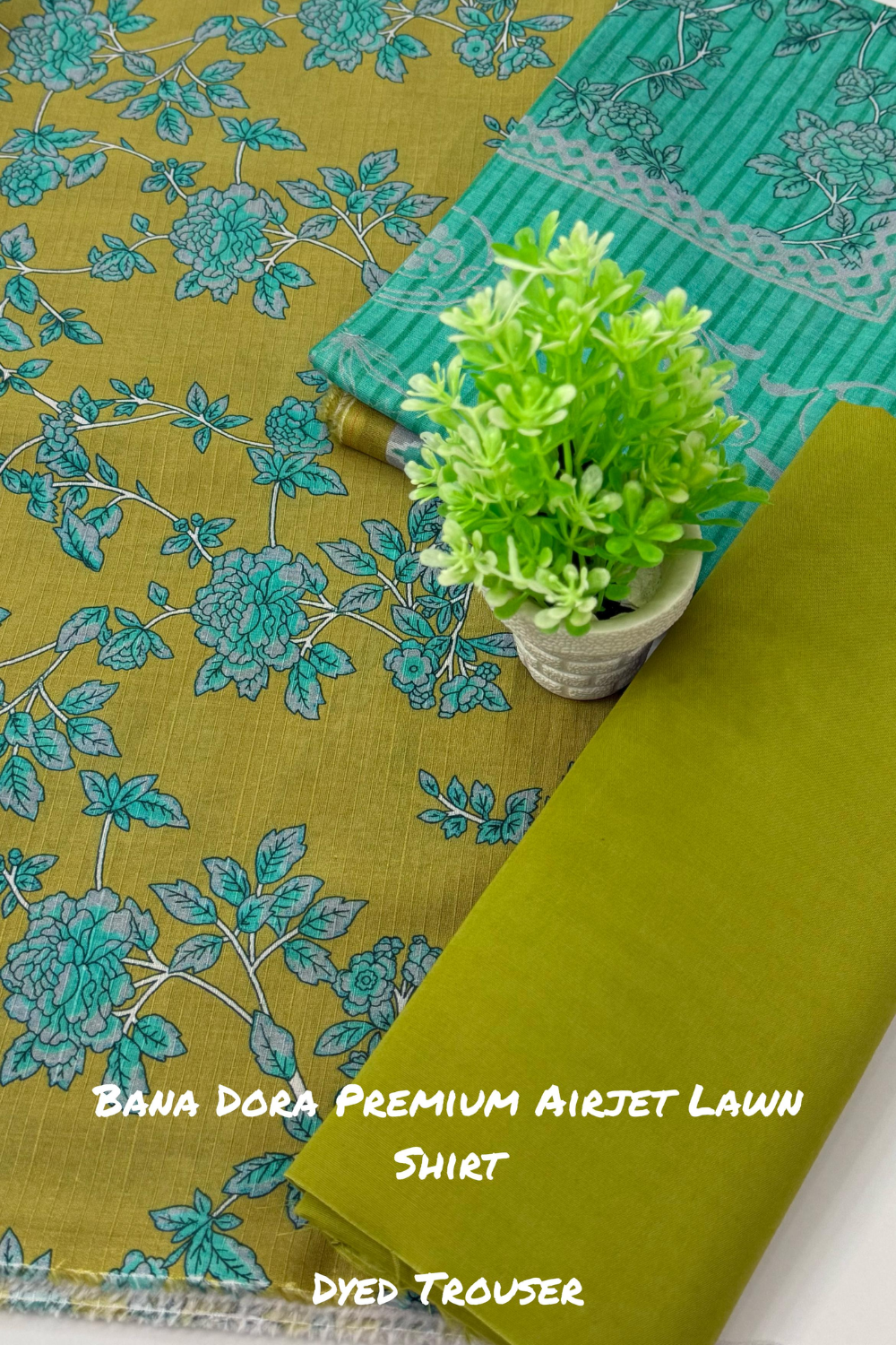 PREMIUM QUALITY BANA DORA UNSTITCHED LAWN THREE PIECE CAUSAL WEAR