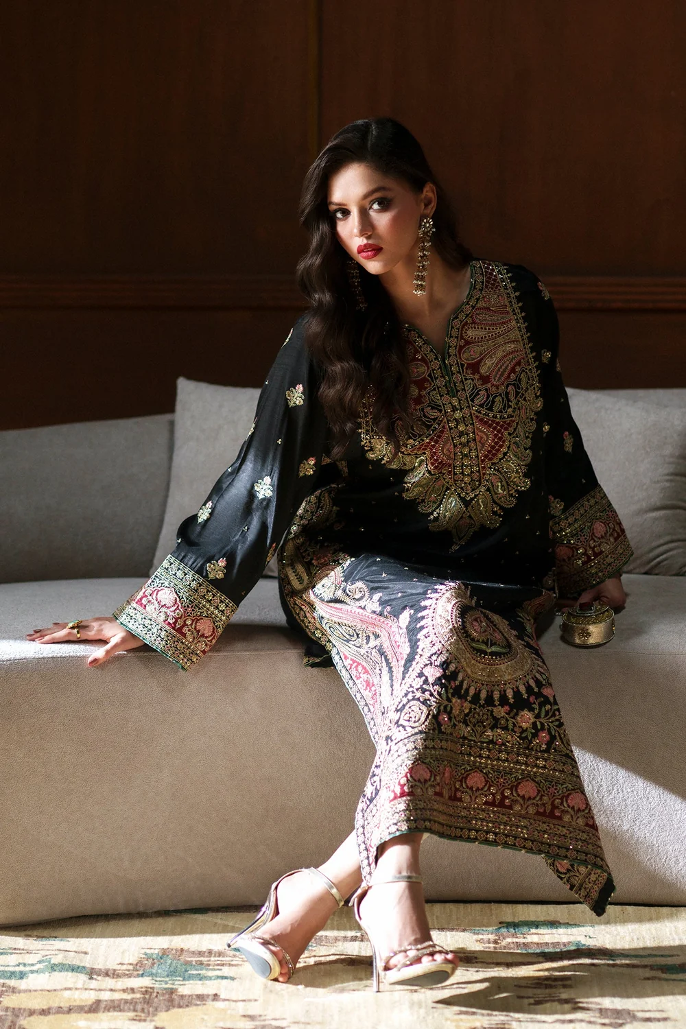 Ethnc Kaftan Unstitched 3 Piece Suit