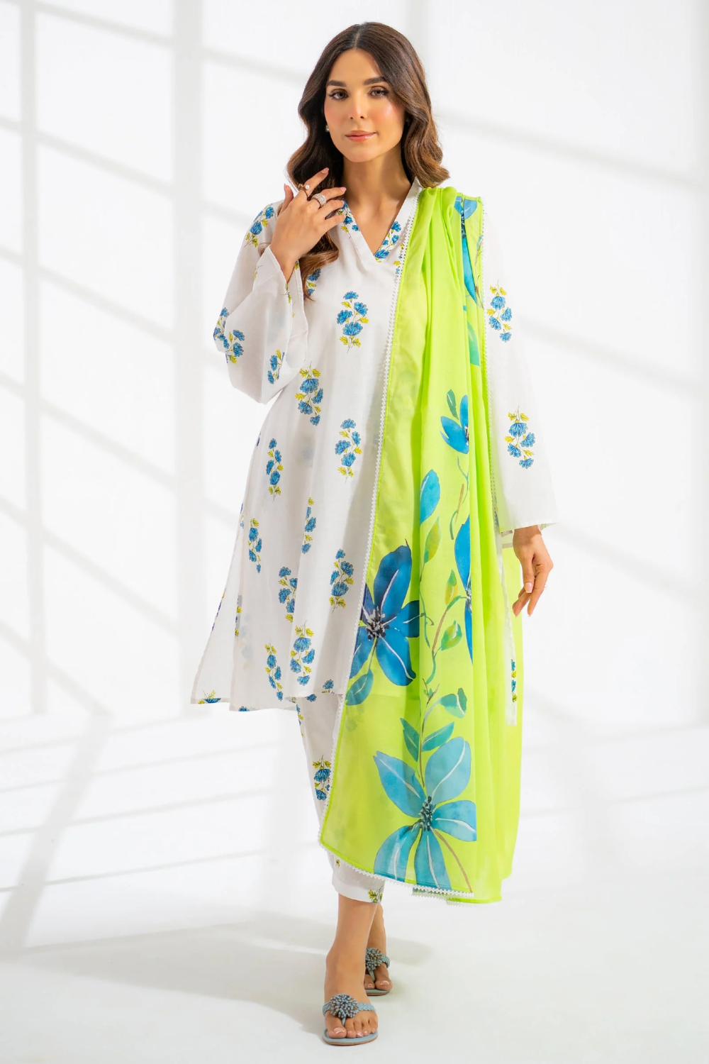 Unstitched Printed Lawn 3 Piece DEW