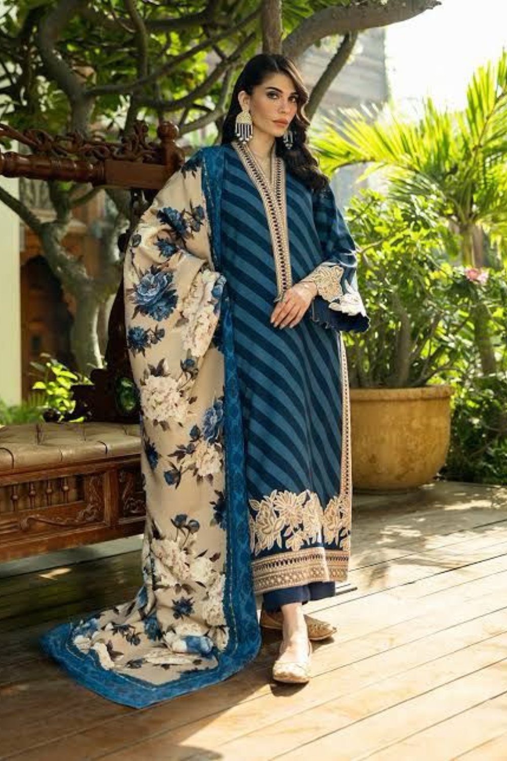 Unstitched Embroidered Lawn 3 Piece ZC Alayna